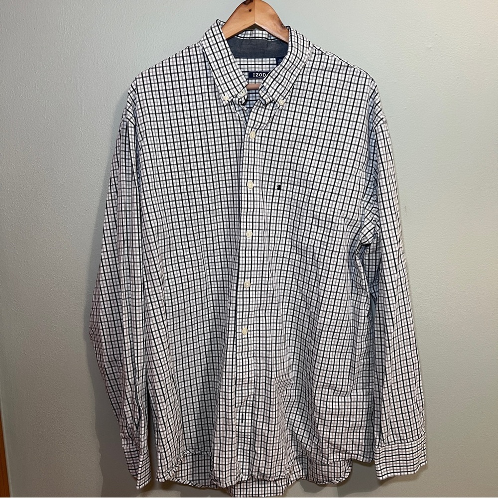 Izod Men's Black Gray and White Plaid Shirt